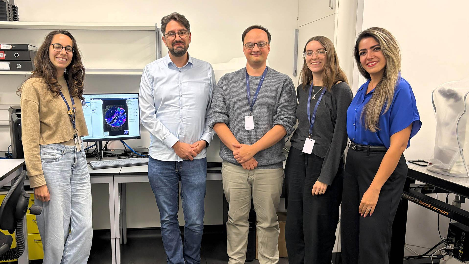 Driving innovation in spatial biology – from left: Giulia Tagliavini (CLS), Moritz Widmaier (ZEISS), Christopher Mills (CLS), Lydia Blackburn (CLS) and Sherry Derakhshani (ZEISS)