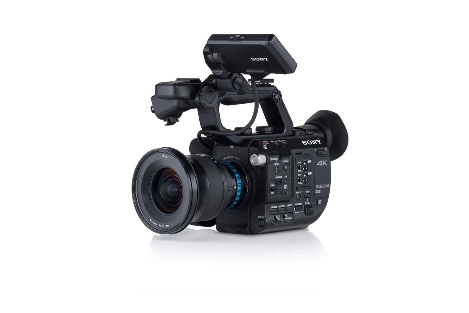 Professional 4K Sony video camera equipped with a ZEISS lens, shown on a white background.